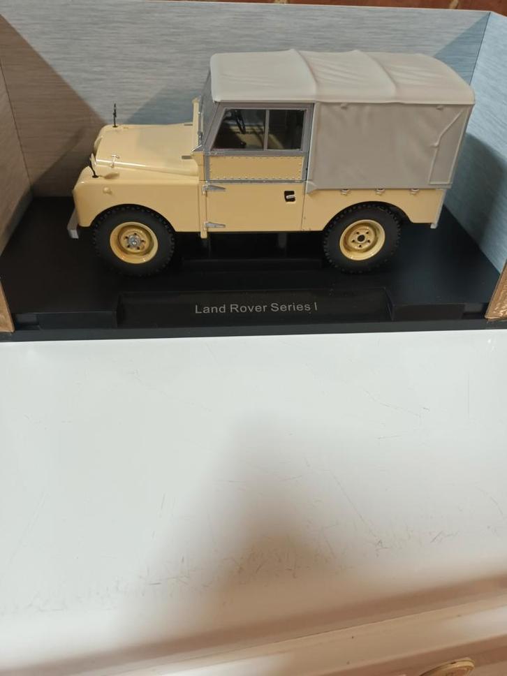2 Land roover ,schaalmodellen 1.18., Hobby en Vrije tijd, Modelauto's | 1:18, Zo goed als nieuw, Ophalen of Verzenden