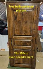 A vendre belle porte de placard avec encadrement en chêne, Antiquités & Art, Antiquités | Miroirs, Enlèvement