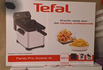 FRITEUSE TEFAL NOUVELLE  GARANTIE, Electroménager, Enlèvement, Comme neuf