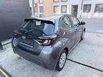 Toyota Yaris 1.5 I HYBRID EDITION LINE (bj 2021, automaat), Auto's, Automaat, LED verlichting, Gebruikt, 4 cilinders