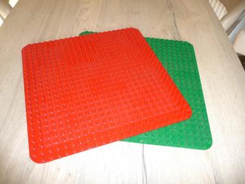 Plaque de construction DUPLO (2 pièces)