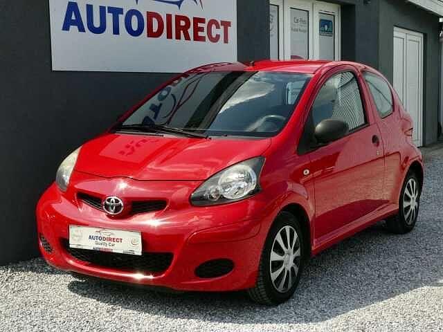 Toyota Aygo 1.0i VVT-i **GARANTIE 1 JAAR**, Auto's, Toyota, Aygo, ABS, Airbags, Radio, Startonderbreker, Benzine, Euro 5, Berline