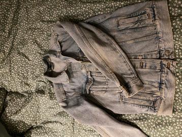 Jeans jas beschikbaar voor biedingen