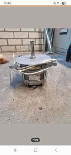 Leventi motoren, Ophalen