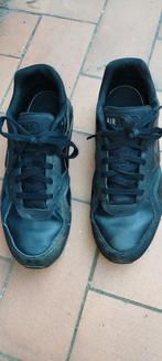 Chaussures NIKE AIRMAX, Sport en Fitness, Hockey, Ophalen, Zo goed als nieuw