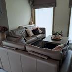 LEDEREN SALON, Ophalen