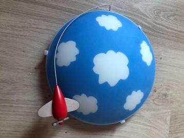 Plafondlamp kinderkamer beschikbaar voor biedingen