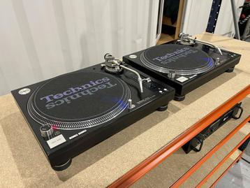 2x Technics SL-1210M5G uit privécollectie, Réglage pitch, Tourne-disque, Enlèvement, Utilisé