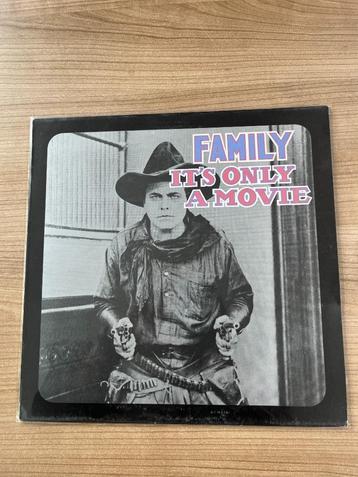 FAMILY  - IT'S ONLY A MOVIE beschikbaar voor biedingen
