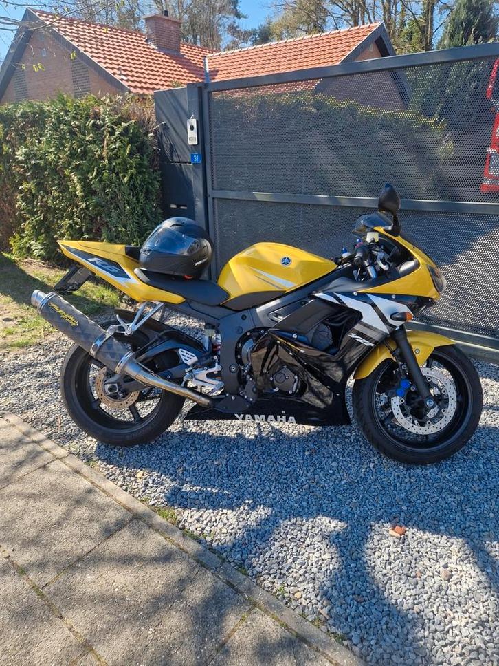 Yamaha r6.          Limid edition, Motos, Pièces | Suzuki, Enlèvement