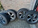 Nieuwe winterbanden met mooie velgen, Auto-onderdelen, Banden en Velgen, Ophalen, 215 mm, Banden en Velgen, Nieuw