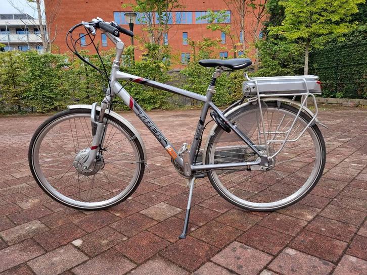 TREK elektrische fiets, Fietsen en Brommers, Elektrische fietsen, Gebruikt, Overige merken, 55 tot 59 cm, Minder dan 30 km per accu