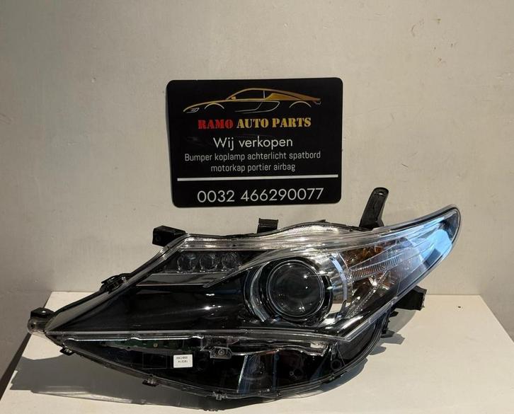 TOYOTA AURIS XENON LED KOPLAMP LINKS 8117-02E40 ORIGINEEL, Auto-onderdelen, Verlichting, Toyota, Gebruikt, 3 maanden garantie