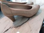 TAMARIS DAMES SCHOENEN IN LEER MAAT 37, Vêtements | Femmes, Chaussures, Enlèvement ou Envoi, Comme neuf, Beige