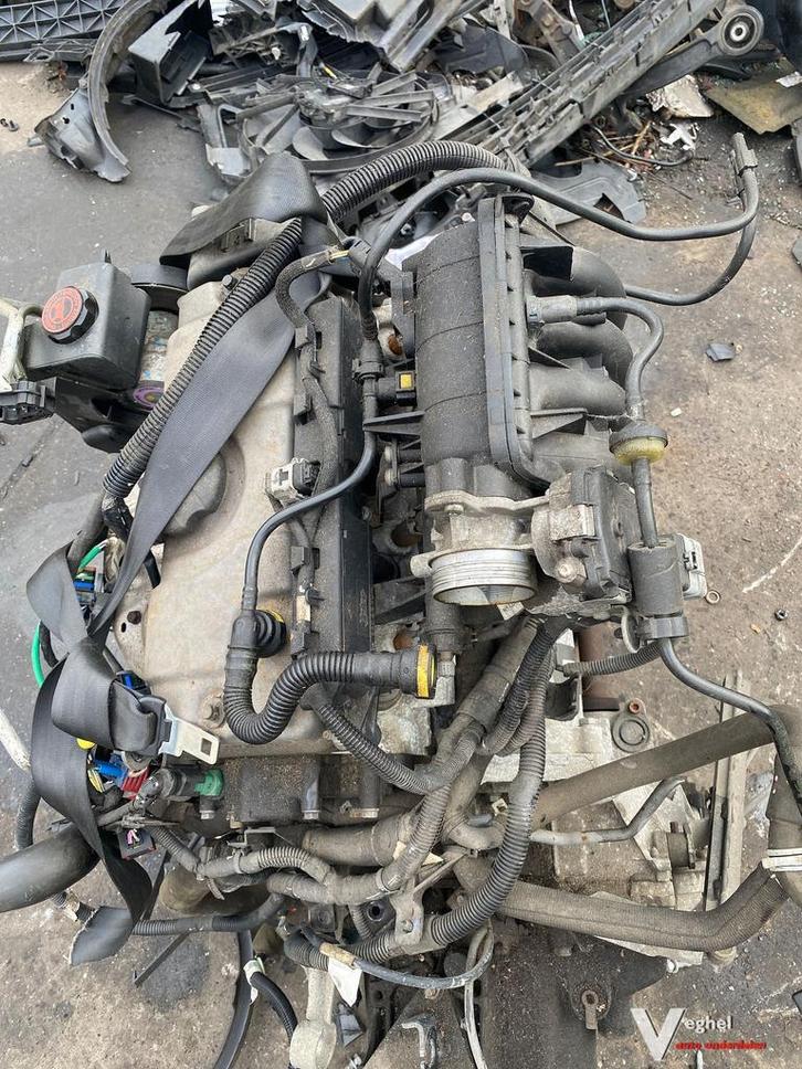 Peugeot 206+ 1.1 Benzine 2011  Motorblok  kaal, Auto-onderdelen, Motor en Toebehoren, Gebruikt, Ophalen