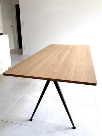 Designtafel Hay Pyramid 02 beschikbaar voor biedingen