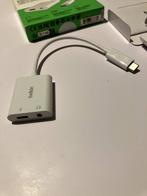 Adaptateur 2-en-1 Belkin : Écoutez & Chargez Simultanément !, Ophalen of Verzenden, Zo goed als nieuw