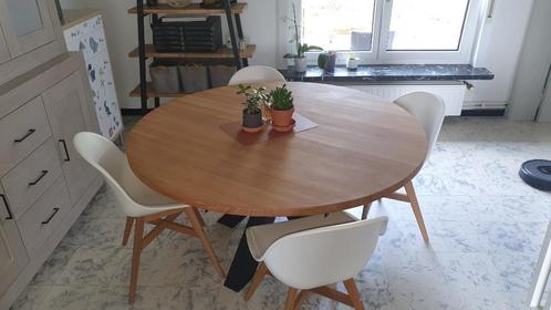 Eames-stijl kuipstoelen - 4 stuks, Huis en Inrichting, Stoelen, Gebruikt, Vier, Hout, Kunststof, Overige kleuren, Ophalen