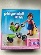 Playmobil - city life - Moeder met kinderwagen - 5491, Kinderen en Baby's, Speelgoed | Playmobil, Zo goed als nieuw, Ophalen