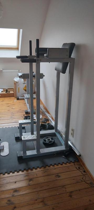 Fitniss  beschikbaar voor biedingen