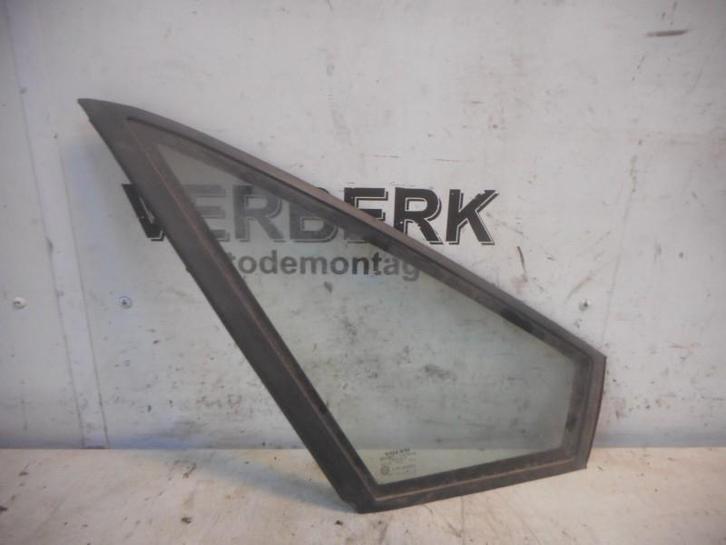 PORTE CUSTODE VITRE AVANT DROIT C Volvo 480, Autos : Pièces & Accessoires, Vitres & Accessoires, Volvo, Utilisé