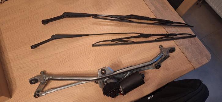 Moteur d'essuie-glace Audi A4 B4 (bras d'essuie-glace inclus, Autos : Pièces & Accessoires, Vitres & Accessoires, Audi, Enlèvement