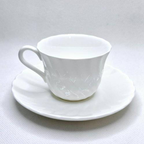 Wedgwood Candlelight - Espresso kopje + schotel, Huis en Inrichting, Keuken | Servies, Zo goed als nieuw, Kop(pen) en/of Schotel(s)
