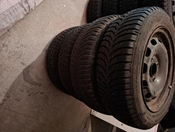 Banden met velg 14 inch beschikbaar voor biedingen