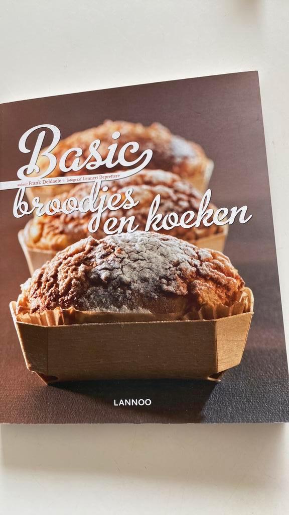 Frank Deldaele - Basic Broodjes en Koeken, Boeken, Kookboeken, Ophalen