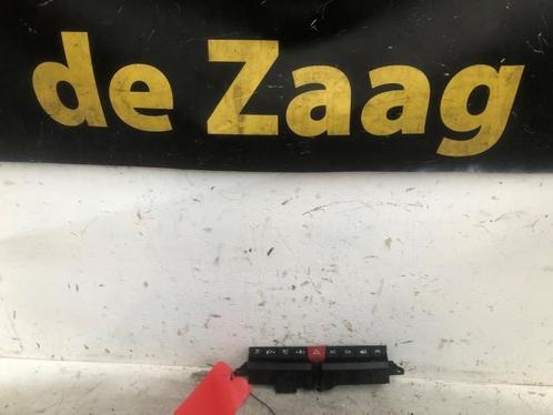 Schakelaar (diversen) van een Fiat 500L, Auto-onderdelen, Dashboard en Schakelaars, Fiat, Gebruikt, 3 maanden garantie, Ophalen of Verzenden
