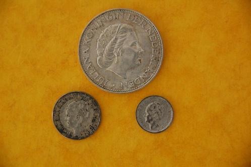 NL ZILVER : 10 c 41 , 25 c 40 en 2 1/2G 1963, Postzegels en Munten, Munten | Nederland, Setje, Zilver, Verzenden