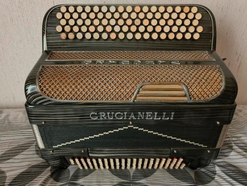 Accordeon Crucianelli Vanguard, Muziek en Instrumenten, Accordeons, Gebruikt, Ophalen