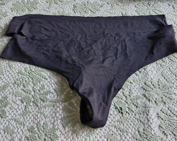 Hunkemoller - string - zwart - maat XL - NIEUW - 2 stuks, Kleding | Dames, Ondergoed en Lingerie, String, Zwart, Verzenden