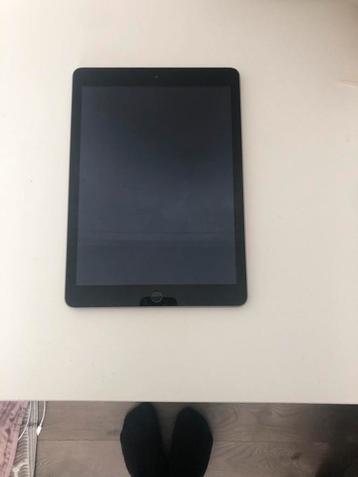 iPad 6th generation  beschikbaar voor biedingen