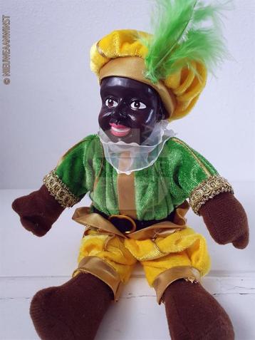 Authentieke etalage zwarte Piet pop - 25cm, groen/geel beschikbaar voor biedingen
