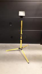 PROJECTEUR HALOGENE sur trepied, Ophalen of Verzenden, Zo goed als nieuw