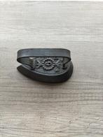 Fer  à repasser ancien  en fonte, Ophalen