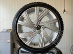 18 inch VW Golf 8 GTI Bergamo Velgen met Winterbanden Pirell, Auto-onderdelen, Banden en Velgen, 18 inch, Gebruikt, Banden en Velgen