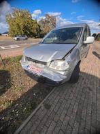Caddy maxy 2009 270000km Start en rijdt motor OK, Auto's, Voorwielaandrijving, 4 deurs, Zwart, 4 cilinders
