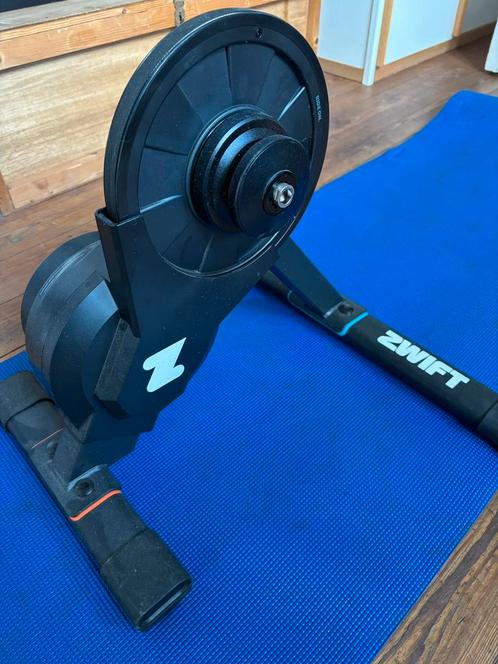 Zwift hub one + cog + click upgrades, Sport en Fitness, Fitnessmaterialen, Zo goed als nieuw, Ophalen