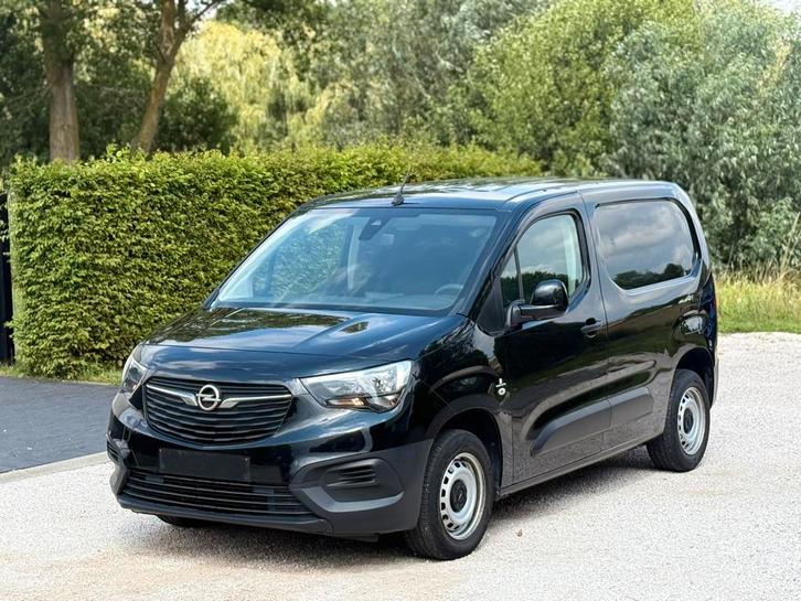 Opel combo airco met maar 84.000 km is al gekeurd vrk, Divers, Voitures sans permis & Scooters pour invalides, Comme neuf, Opel
