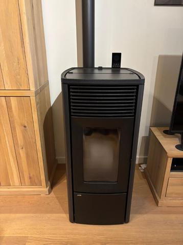 mcz ego air maestro+ pelletkachel in nieuwstaat beschikbaar voor biedingen