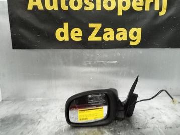 Buitenspiegel links van een Suzuki Swift beschikbaar voor biedingen