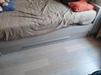 1 pers bed (alles) beige met lade plus nachtkastje, Huis en Inrichting, Slaapkamer | Nachtkastjes, Ophalen, Gebruikt