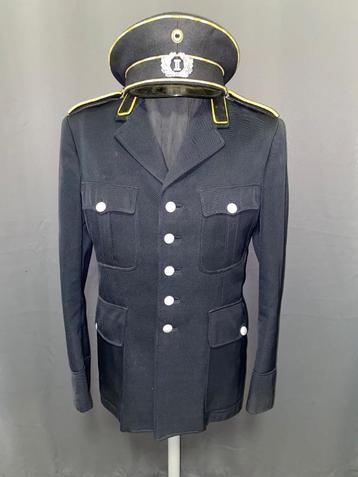 Reproductie uniform Vlaamse Wacht  beschikbaar voor biedingen