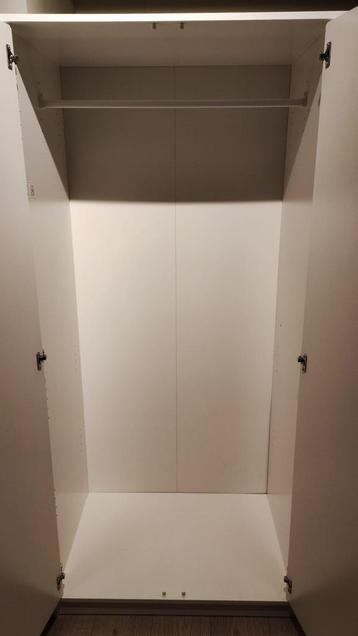 KLEPPSTAD kledingkast 117 x 176 wit. 90 euro beschikbaar voor biedingen