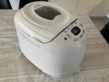 Broodbakmachine beschikbaar voor biedingen
