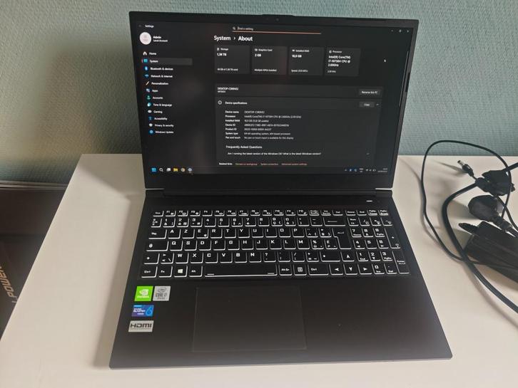 Clevo NP50D5 I7 10th gen, 16gb Nvidia 2gb, Computers en Software, Windows Laptops, Zo goed als nieuw, 15 inch, HDD, SSD, 4 Ghz of meer