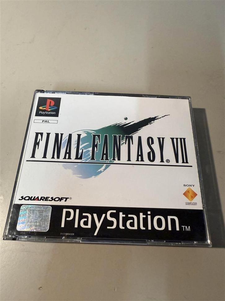 Final Fantasy VII - PS1 PlayStation 1 Black Label Compleet [, Games en Spelcomputers, Games | Sony PlayStation 1, Zo goed als nieuw