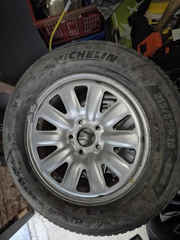 Kit hiver 16’’ beschikbaar voor biedingen